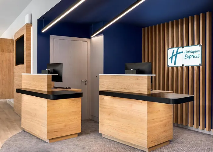 Holiday Inn Express Porto - Boavista By Ihg
